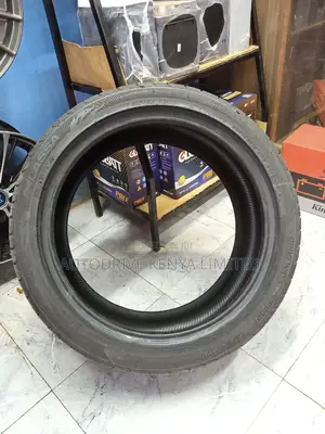 245/40r18 Lassa Tyre