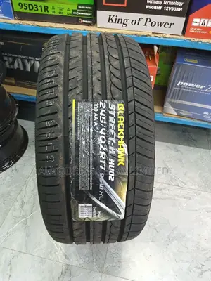 245/40r17 Blackhawk Tyre