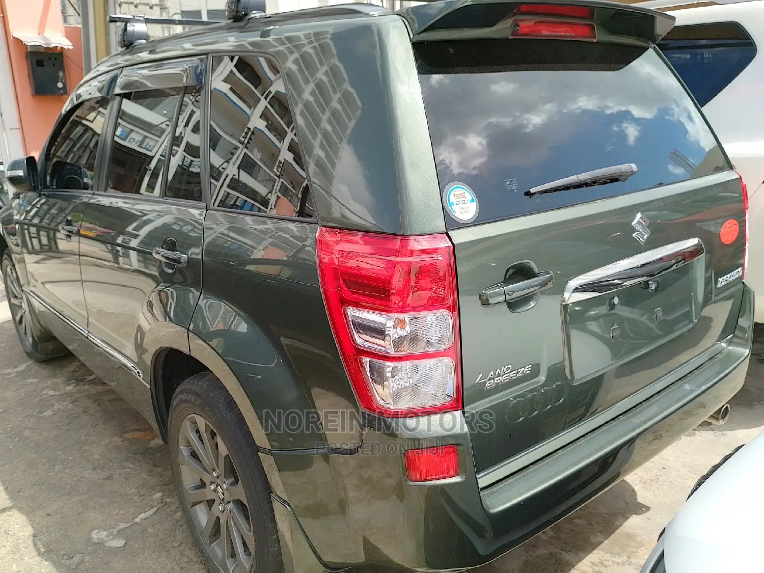 Suzuki Escudo 2015 Green