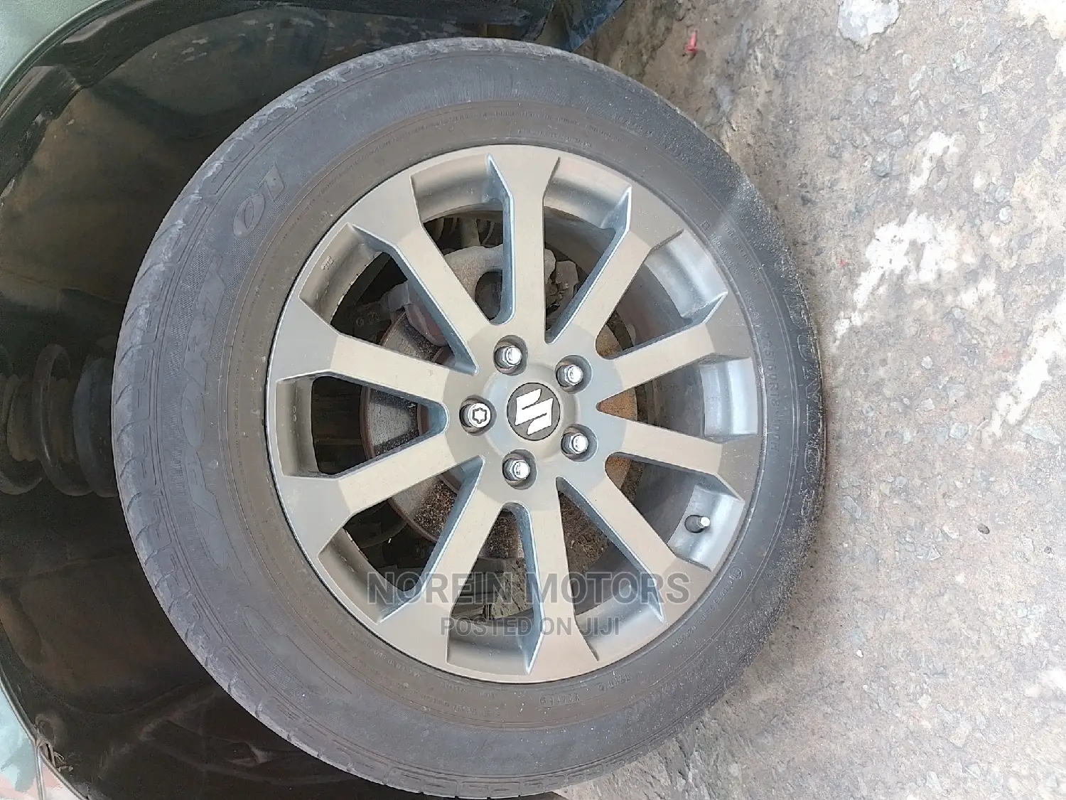Suzuki Escudo 2015 Green