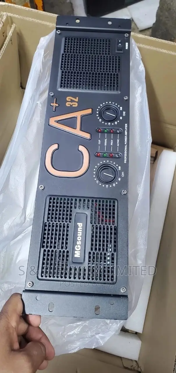 CA 32 Power Amplifier