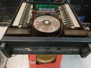 Audios+ Power Amplifier