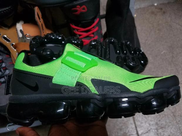 Vapourmax Shoes - thumbnail 3