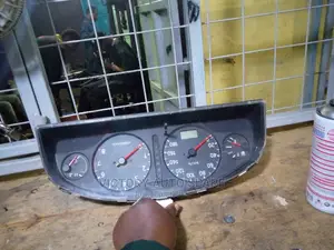 Nissan Sylphy Clock