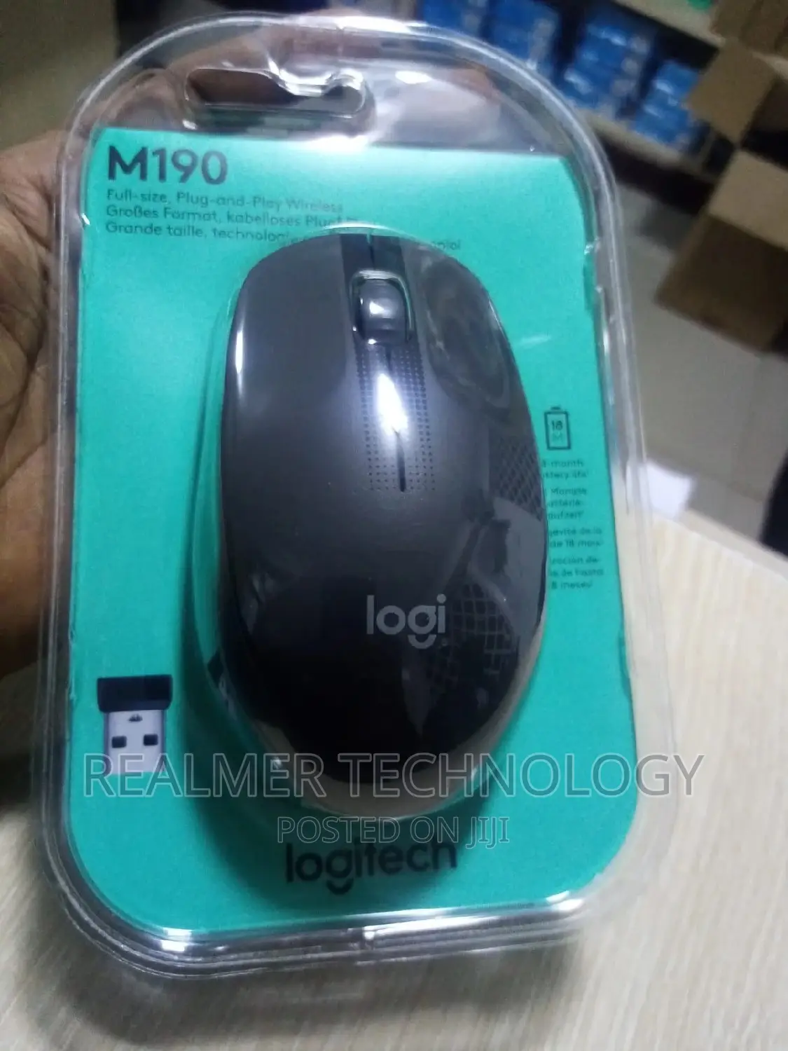 Logitech LOGITECH M190 Wireless Mouse - Plug and Play