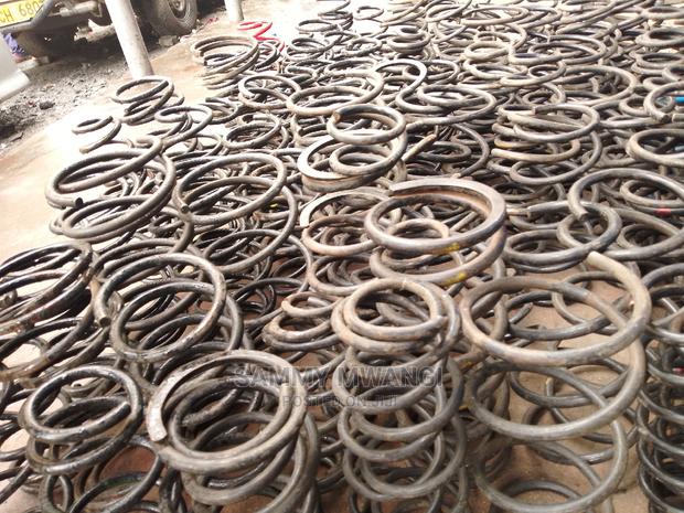 Toyota Heavy Duty Coil Springs - thumbnail 2