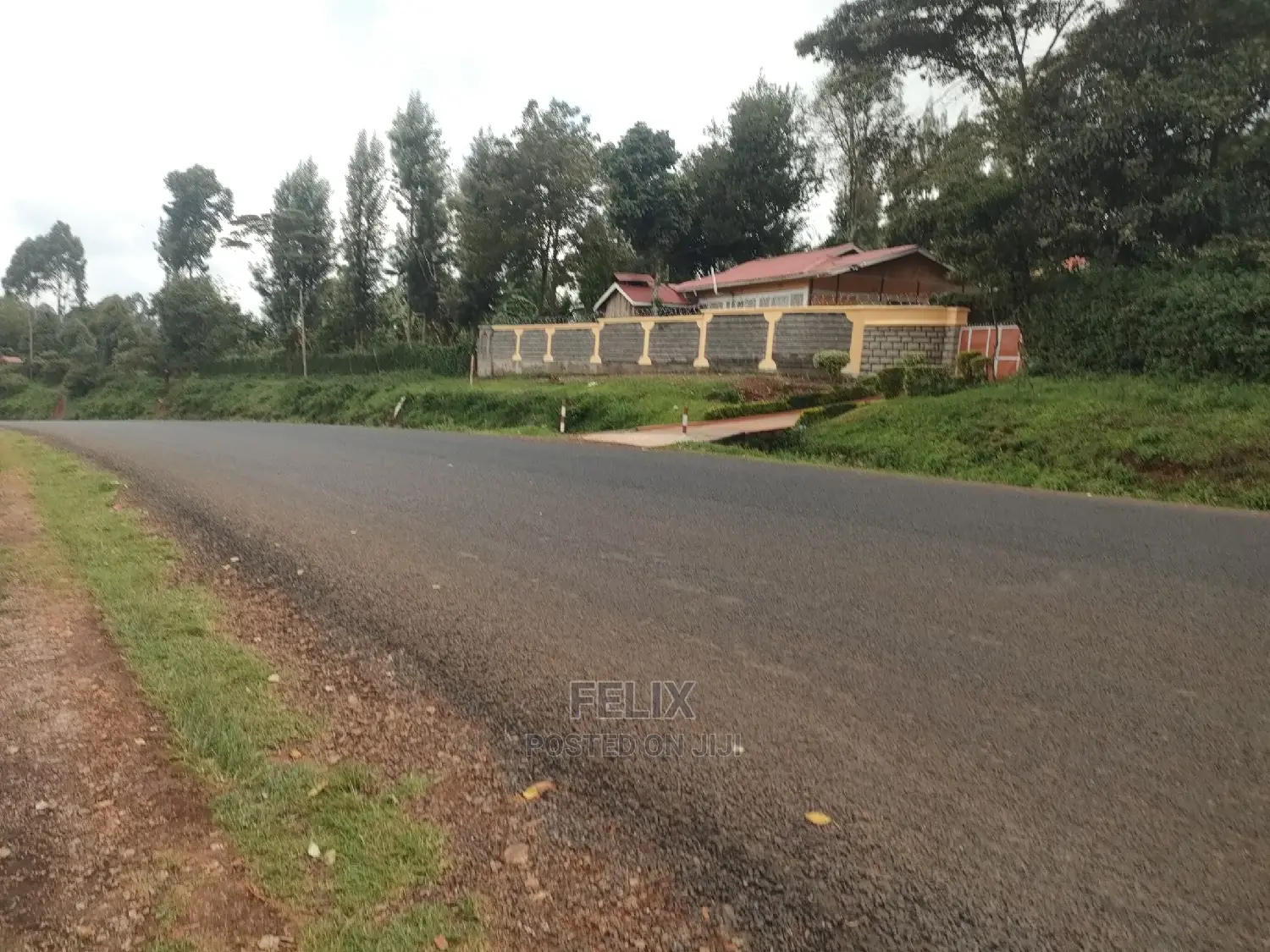 Karatina/Gatura Main Tarmac 50/100