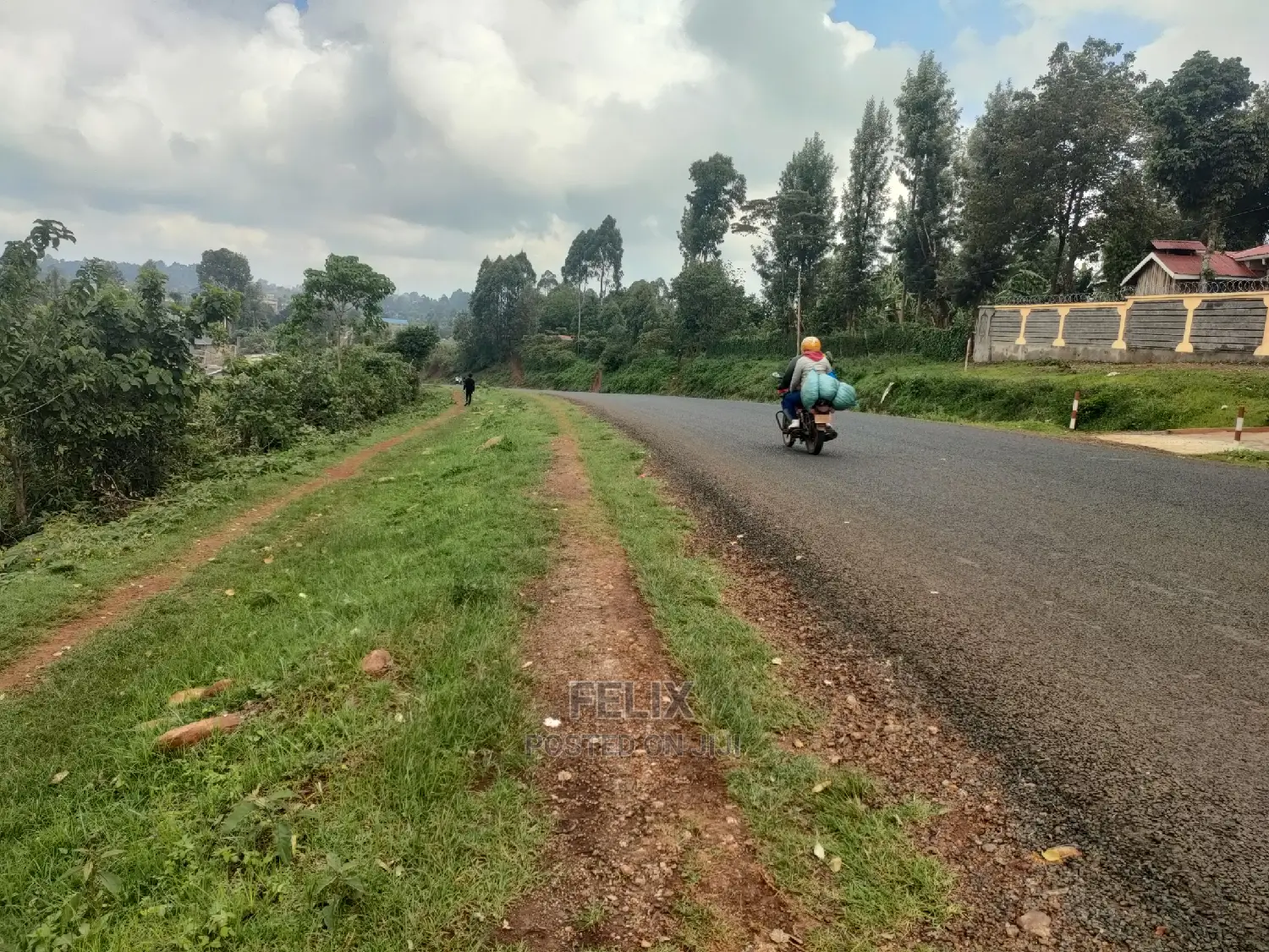 Karatina/Gatura Main Tarmac 50/100