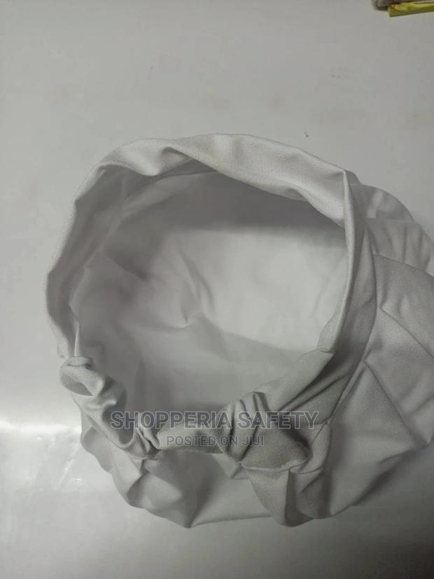 White Chef Hats - thumbnail 3