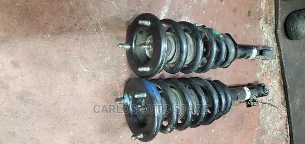 Front Shock Absorber Mitsubishi Pajero Shogan