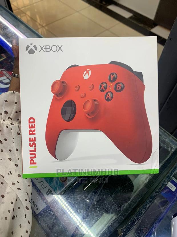 X Box Seriesx/S (Pulse Red) - main view