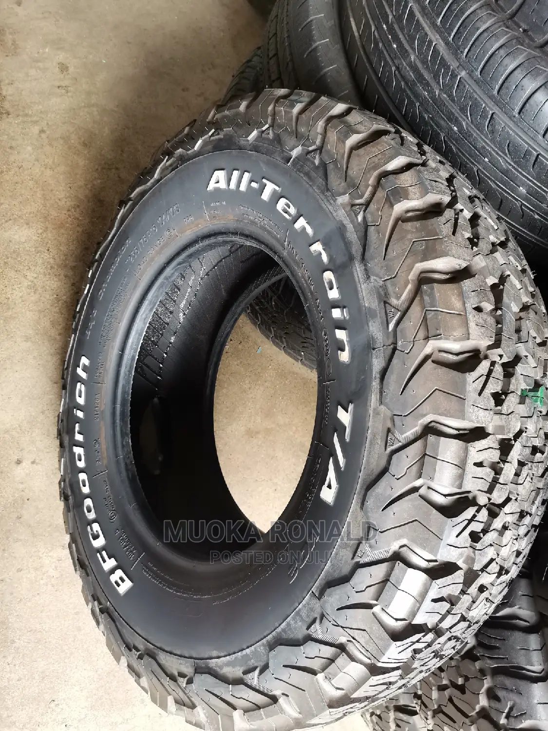 235/75r15 Bf Goodrich Tyre