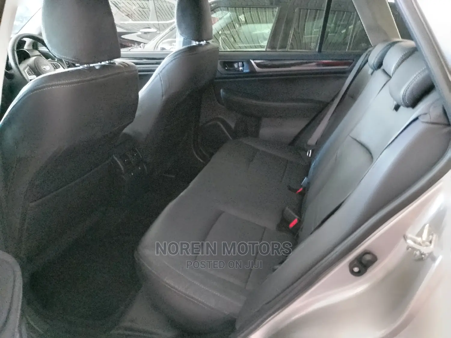 Subaru Outback 2016 Gray