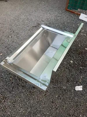 Hospital Scrub Sink