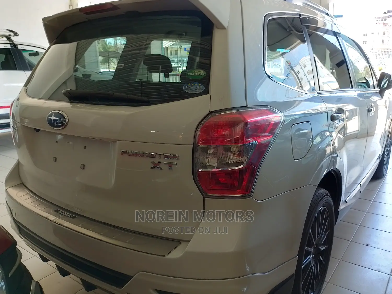Subaru Forester 2.5i Limited AWD 2016 Beige