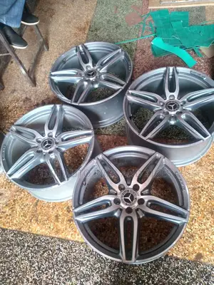 Mercedes Benz AMG 17 Inch Rims Set