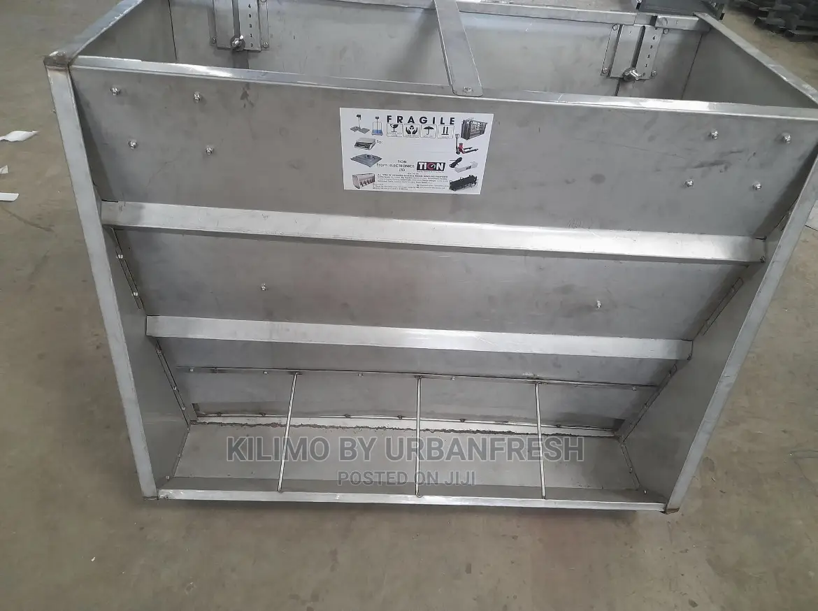Automatic Pig Feeder.
