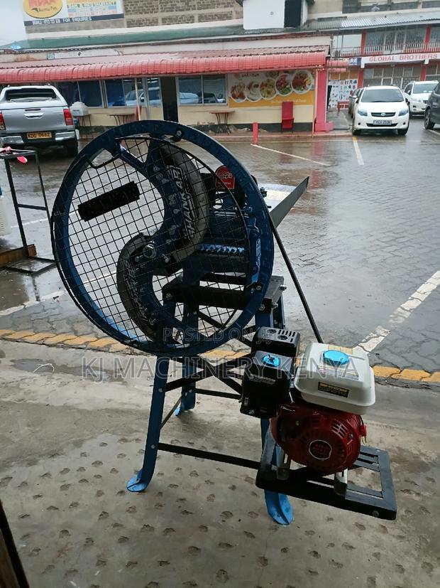 Three Blade Gasoline Chaff Cutters - thumbnail 6