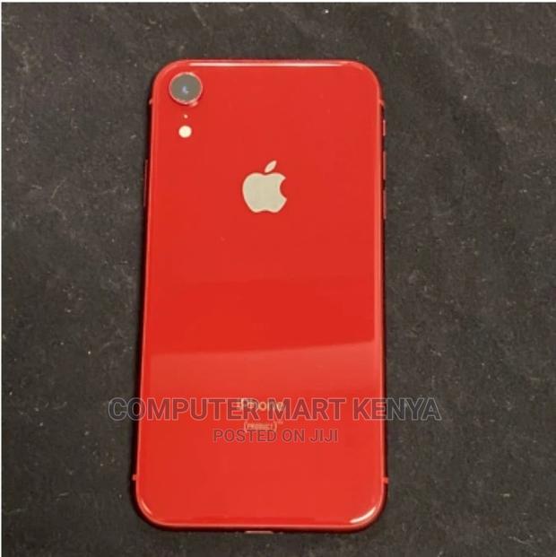 Apple iPhone XR 64 GB - main view
