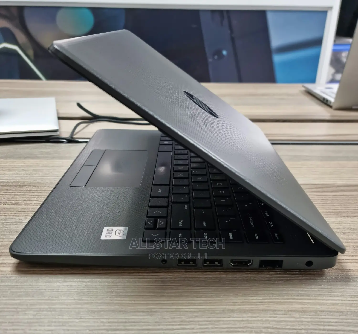 Laptop HP 4GB Intel Core I3 SSD 256GB