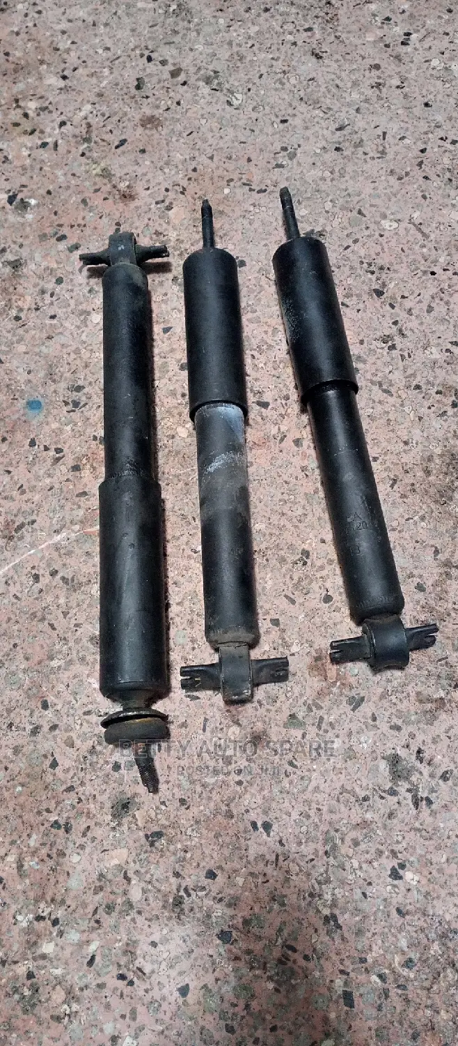 Toyota Towanace Front Shock