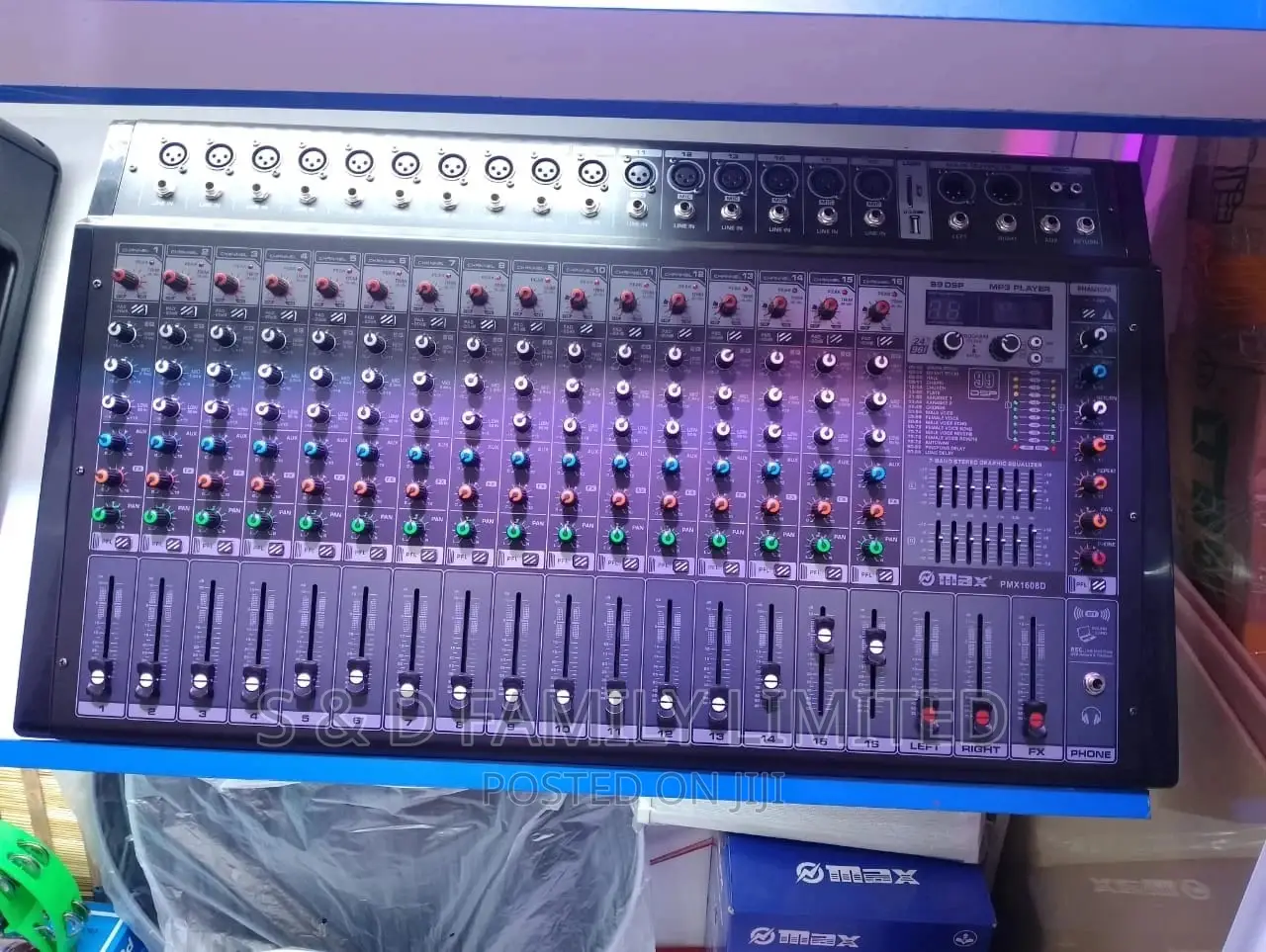 Powered Mixer Max 16 Channels