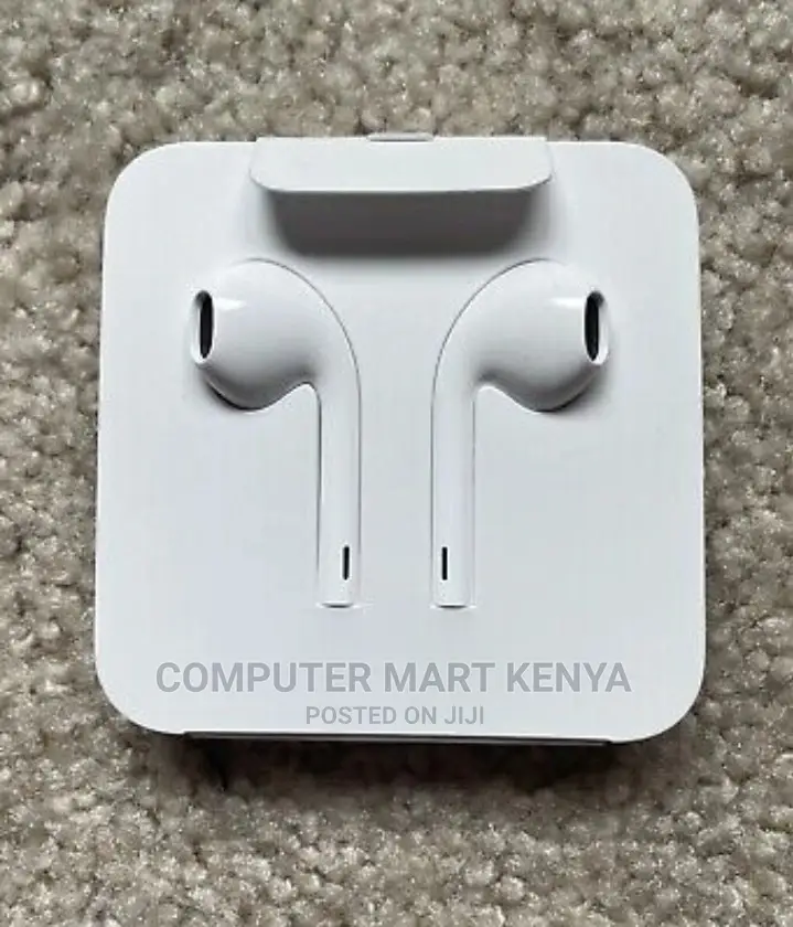 Earpods With Lightning Connecter