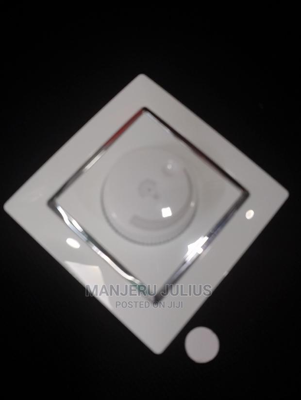 Dimmer Switch - thumbnail 3