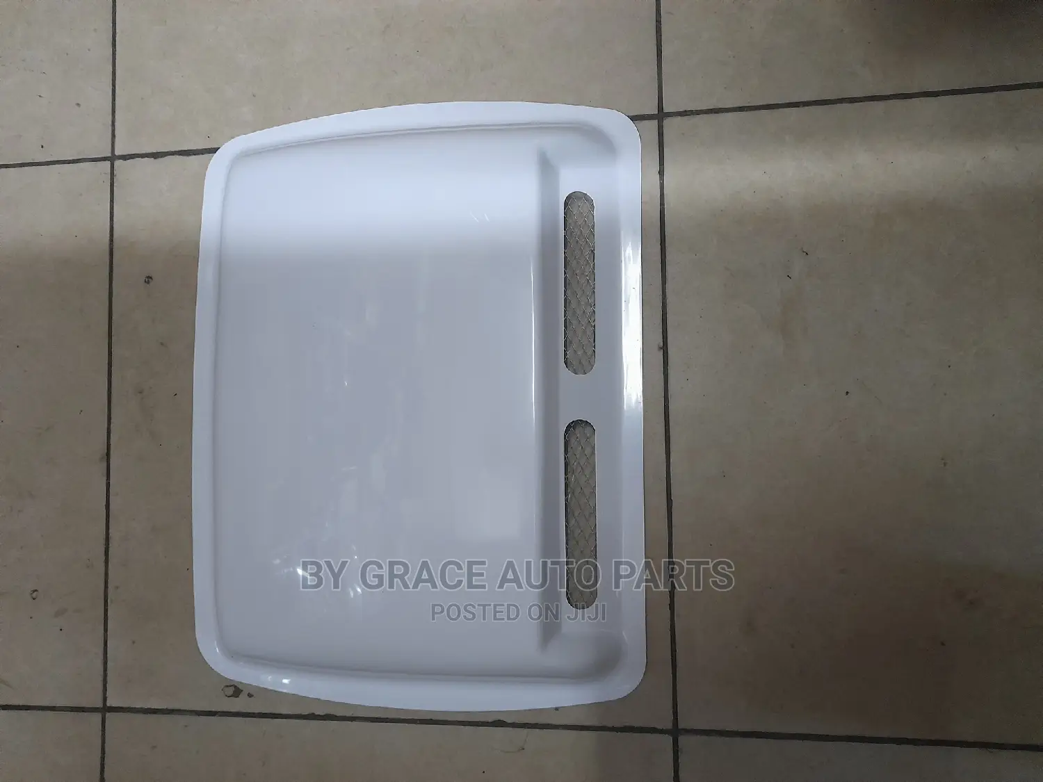 Decorative ABS Air Flow Intake Fir Bonnet.