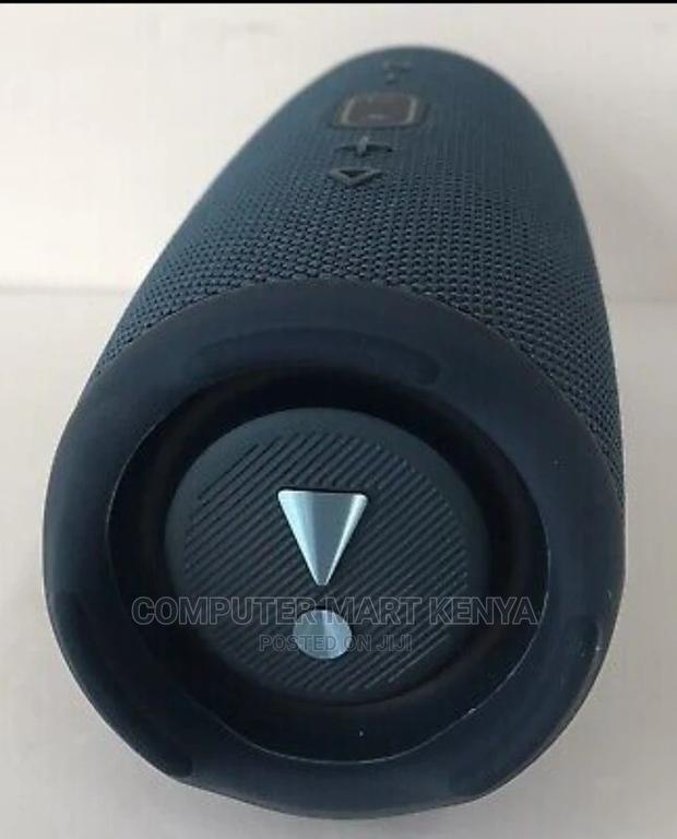 JBL Charge 5 - thumbnail 3