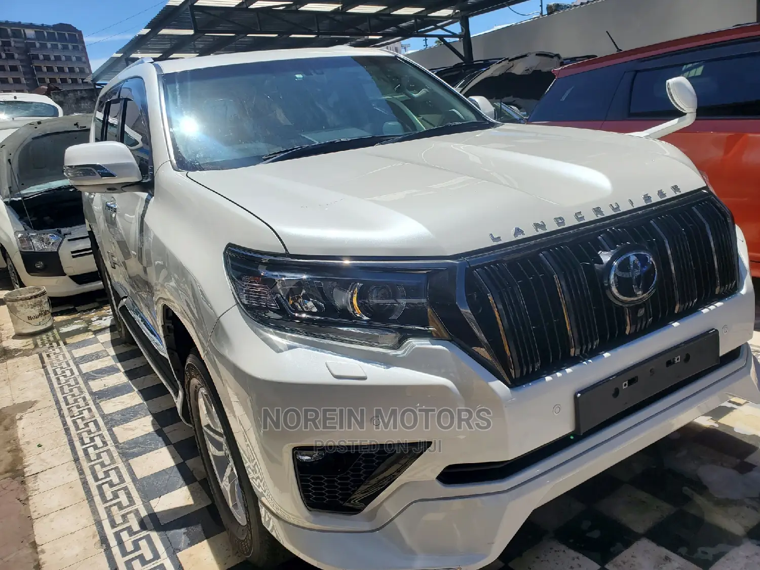 Toyota Land Cruiser Prado 2018 Pearl
