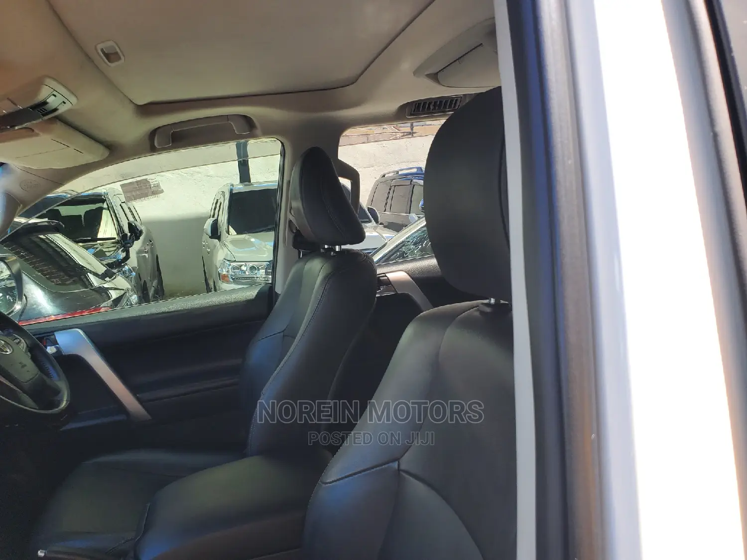 Toyota Land Cruiser Prado 2018 Pearl