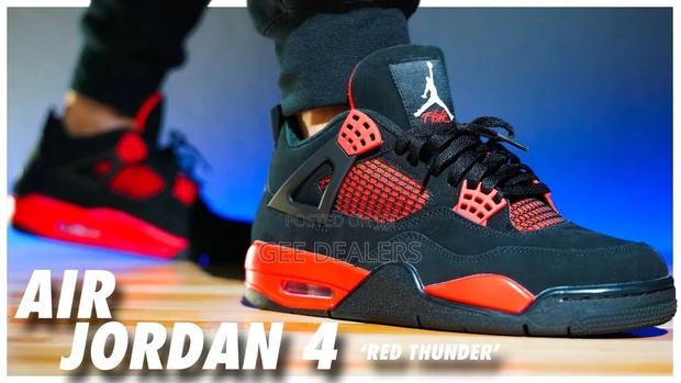 Jordan 4 Red Thunder - thumbnail 2