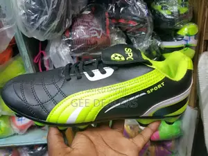 Kids Soccer/Football Boots