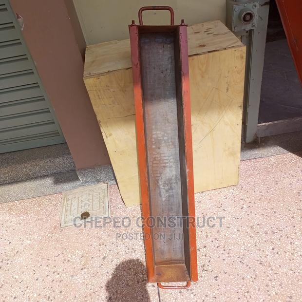 Durable Road Kerbs Molds - thumbnail 3
