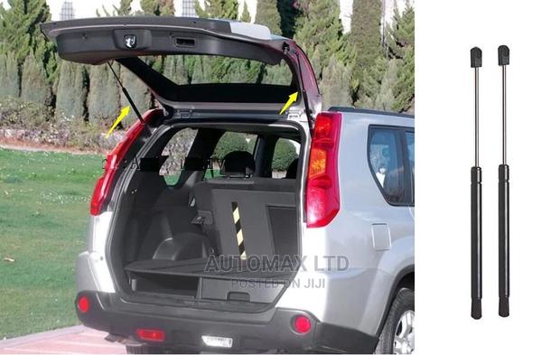 Nissan Xtrail, T31, Boot Gas Struts, Yr2007+