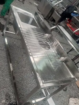 Disposal Hospital Sluice Sink