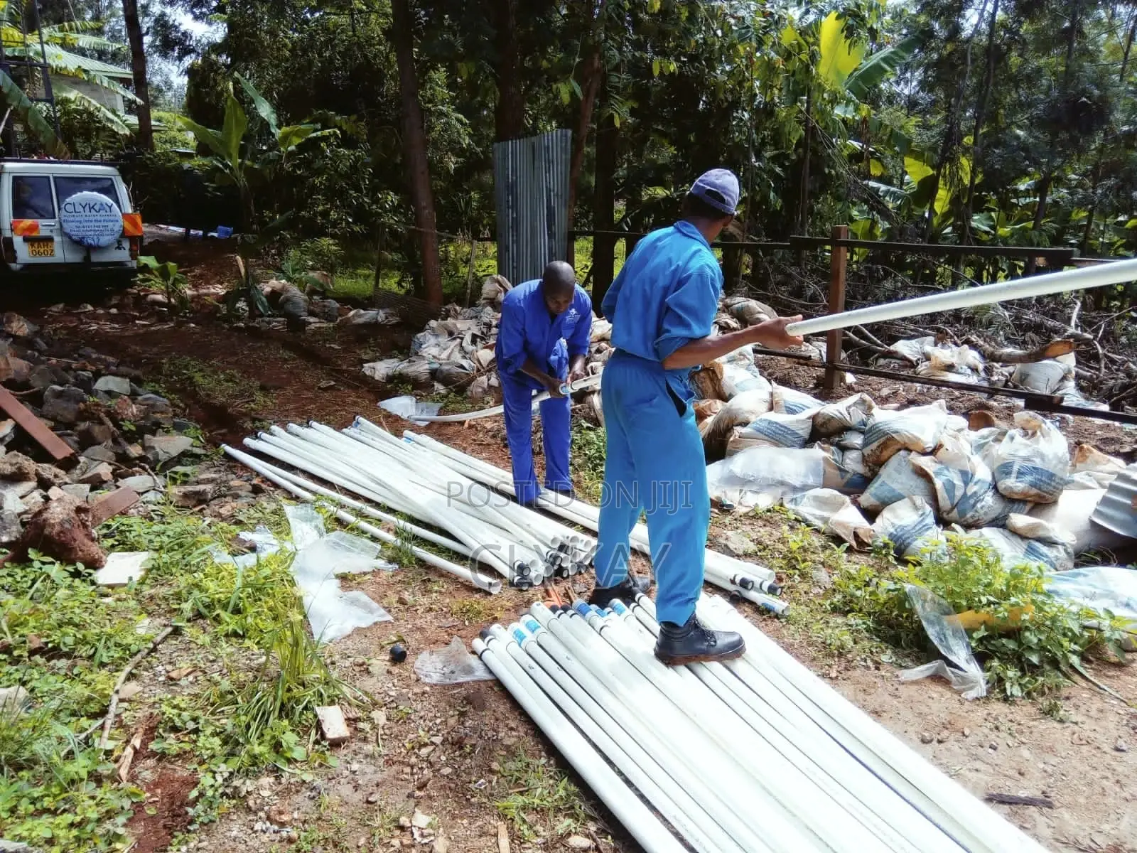 Borehole Pump Installation, Pump Lowering