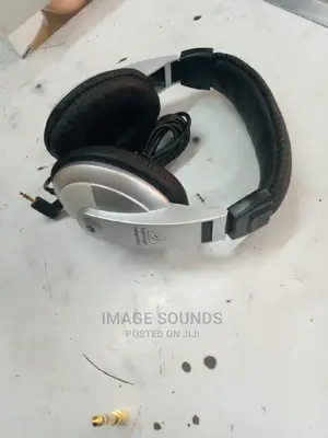 Headphones Behringer 1000
