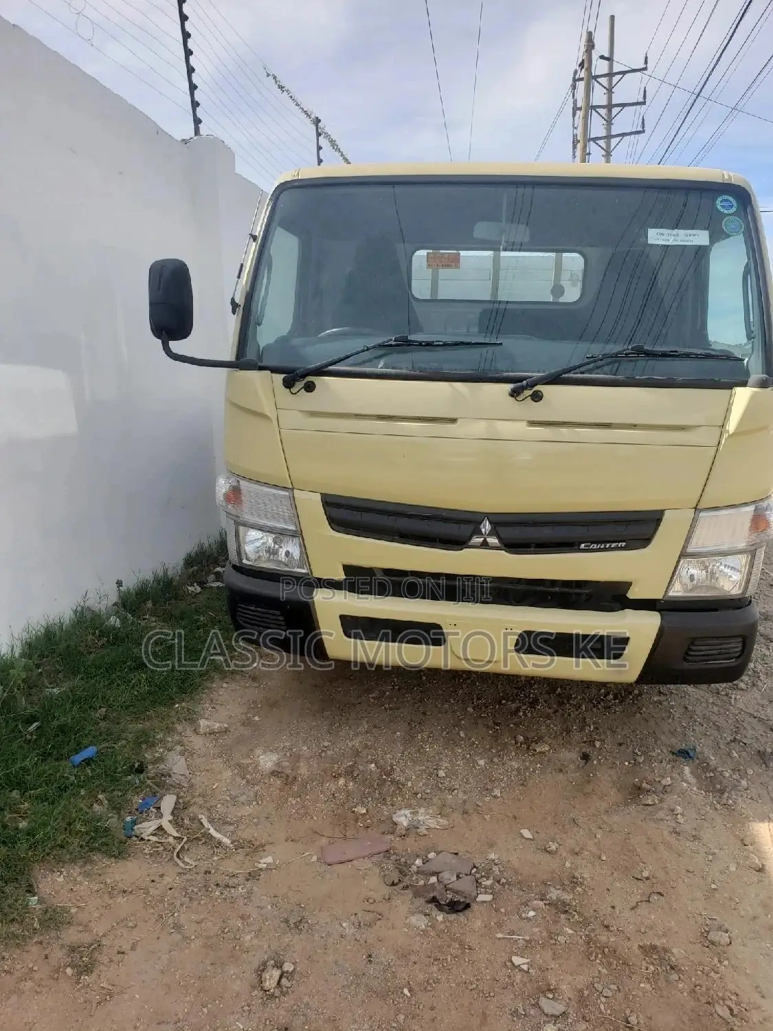 Mitsubishi Canter, Manual Diesel, 3 Tons