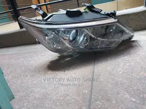 Camry New Headlight 2014-2017