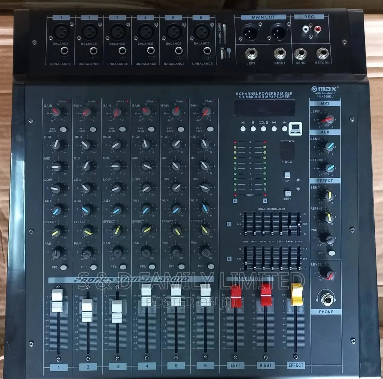 Max 6 Channels Powered Mixer