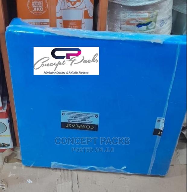 Offer! Strong Plastic Table With Metal Tubing Legs. - thumbnail 2