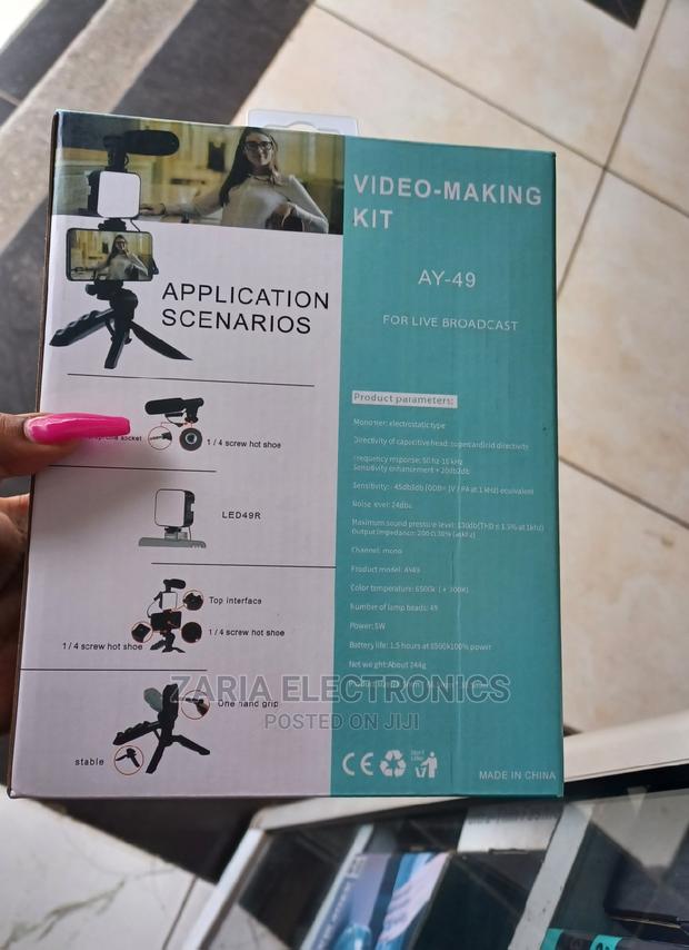 Video and Photo Vloging Kit - thumbnail 2