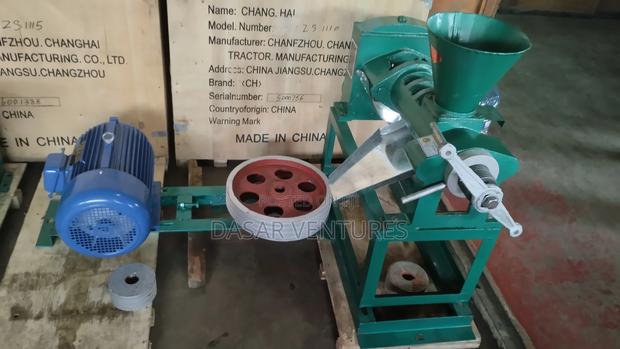 Oil Press Machine 1tonne Per Day - main view