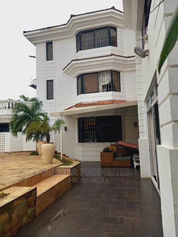 5bdrm Mansion in Nyali for sale - main view