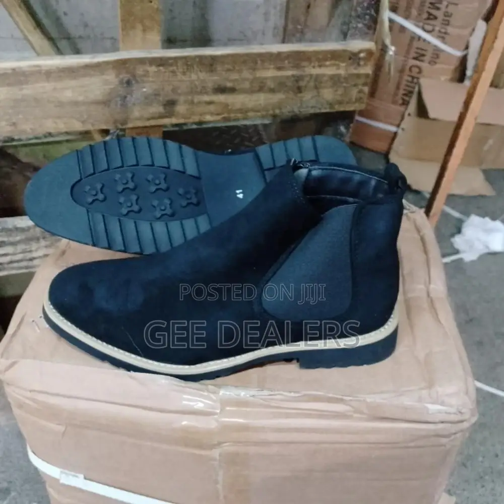 Chelsea Boots