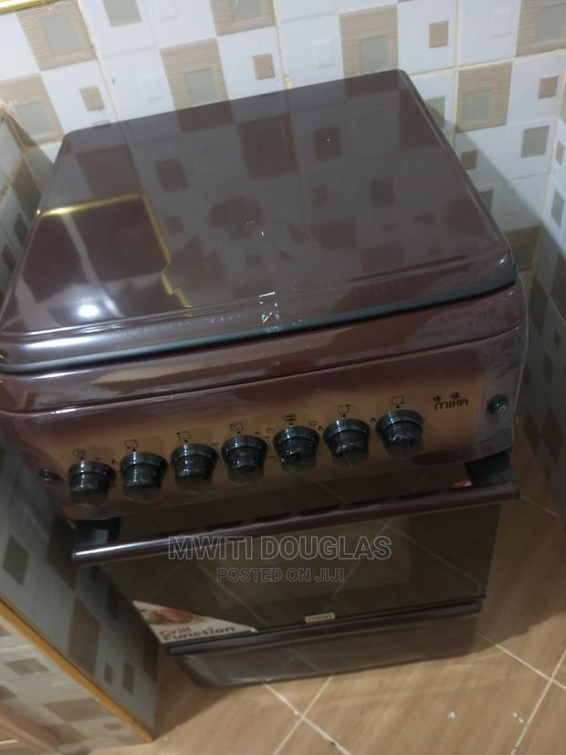 Electric Cooke of 3gas Burner and 1 Electric Ramtom