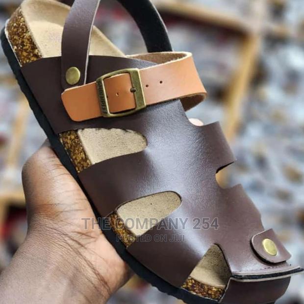 Designer Quality Brand Unisex Leather Sandals - thumbnail 3