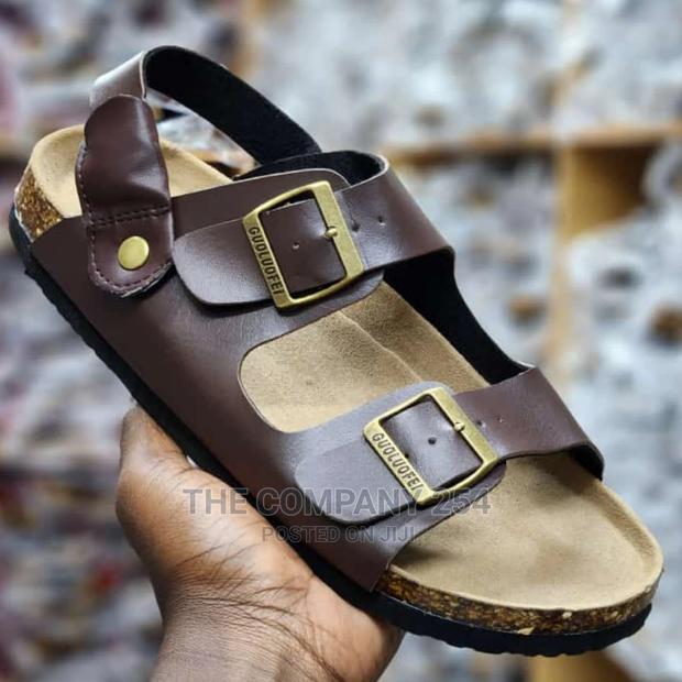 Designer Quality Brand Unisex Leather Sandals - thumbnail 4